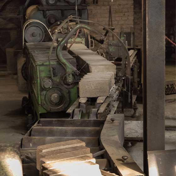 How to Choose the Right Moulds for Paver Block Making Machine